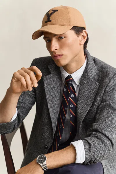 Gant X Yale Melton Cap In Brown