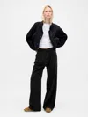 Gap 365 High Rise Ultrasoft Pleated Denim Trousers In Black
