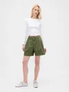 Gap 6" Mid Rise Twill Pleated Trouser Shorts
