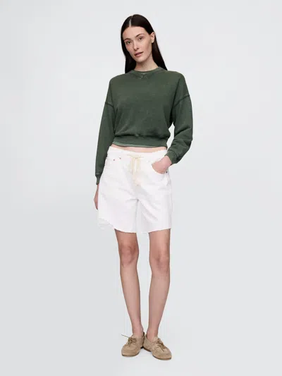 Gap 8" Mid Rise '90s Loose Denim Bermuda Shorts In Off White