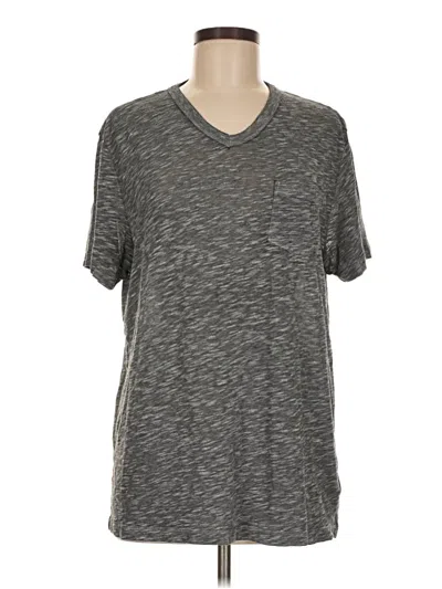 Pre-owned Gap Active T-shirt In Gray