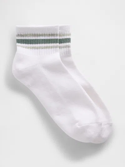 Gap Athletic Quarter Crew Socks