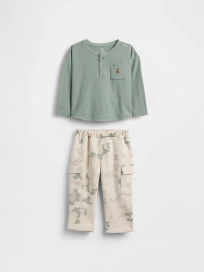 Gap Baby Pocket Henley Outfit Set In Green