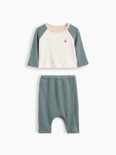 Gap Baby Softspun Waffle Raglan Outfit Set In Green