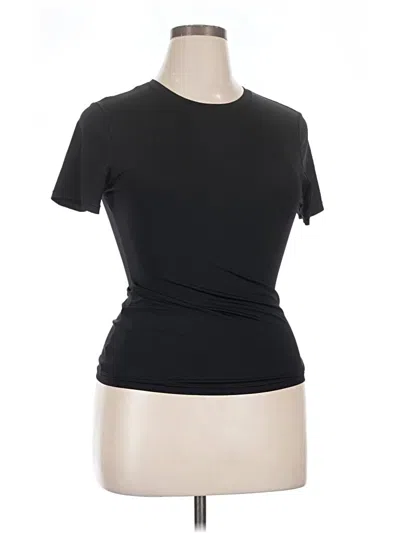 Pre-owned Gap Body Active T-shirt In Black