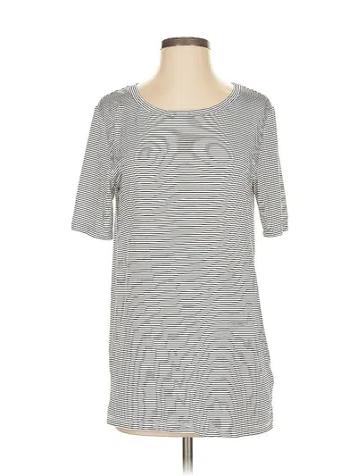 Pre-owned Gap Body Short Sleeve T-shirt In Gray