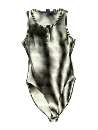 Pre-owned Gap Bodysuit In Green