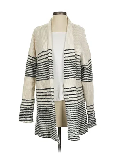 Pre-owned Gap Cardigan Sweater In White