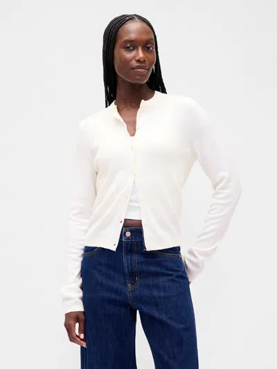 Gap Cashsoft Crop Cardigan In White