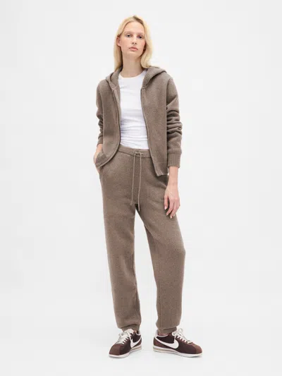 Gap Cashsoft Sweater Joggers In Brown