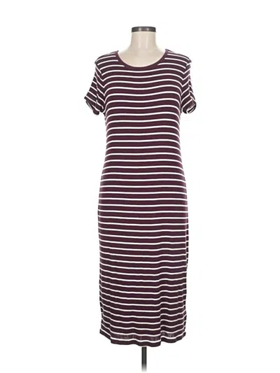 Pre-owned Gap Casual Dress In Burgundy