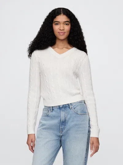 Gap Classic Cable-knit V-neck Sweater In Off White
