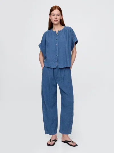 Gap Crinkle Gauze Denim Easy Barrel Pants In Medium Wash