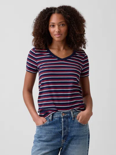 Gap Factory Favorite V-neck T-shirt