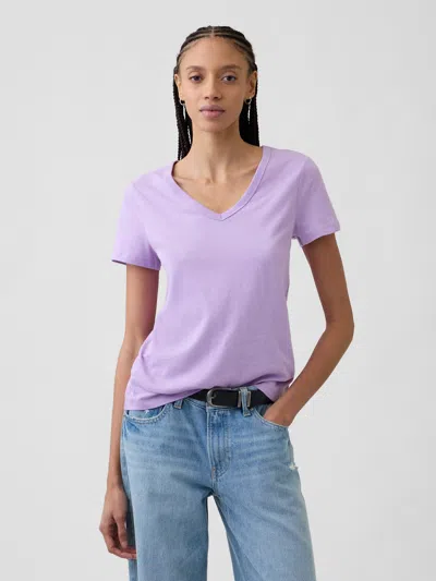 Gap Factory Favorite V-neck T-shirt In Purple
