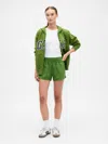 Gap Factory Gapfit 3" Mid Rise Runaround Shorts In Green
