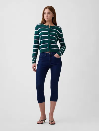 Gap Factory Mid Rise Universal Capri Jeans In Blue