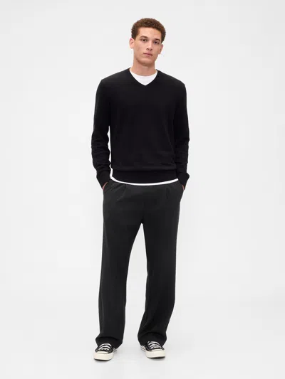 Gap Factory Relaxed Pleated Trousers In Black