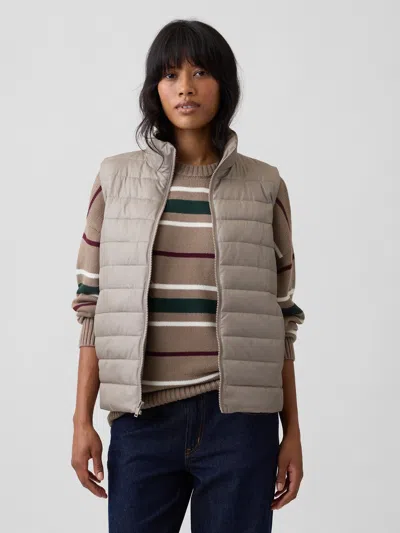 Gap Factory Relaxed Puffer Vest In Fall Beige