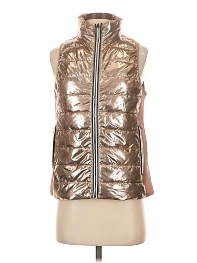 Pre-owned Gap Fit Vest In Gold