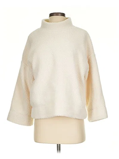 Pre-owned Gap Fleece Jacket In Ivory