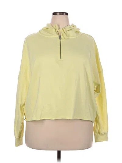 Pre-owned Gap Fleece Jacket In Yellow