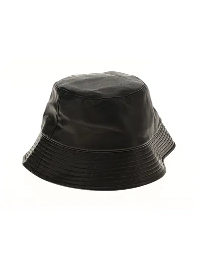 Pre-owned Gap Hat In Black