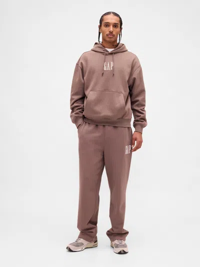Gap Heavyweigtht Relaxed Logo Sweatpants In Brown