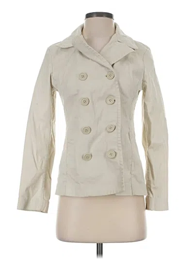 Pre-owned Gap Jacket In Ivory