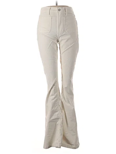 Pre-owned Gap Khaki Pant In Ivory