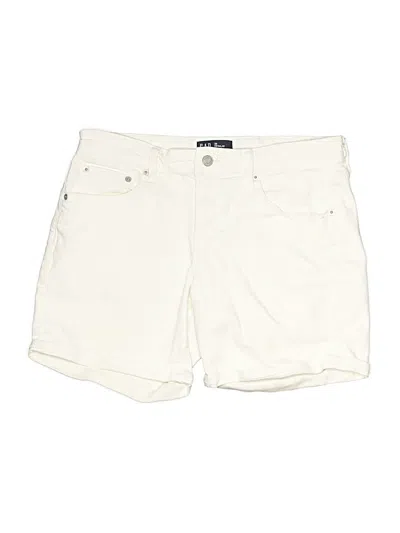 Pre-owned Gap Khaki Shorts In Ivory