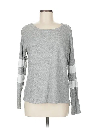 Pre-owned Gap Long Sleeve T-shirt In Gray