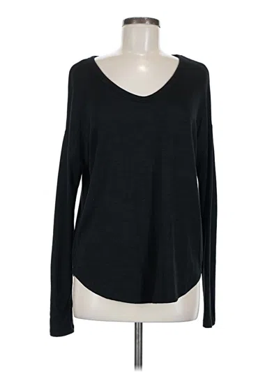 Pre-owned Gap Long Sleeve T-shirt In Black