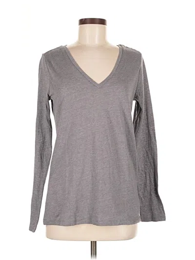 Pre-owned Gap Long Sleeve T-shirt In Gray