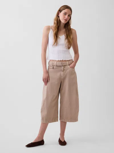 Gap Mid Rise Belted Culotte Barrel Pants In Brown