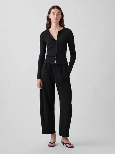 Gap Mid Rise Easy Barrel Ankle Pants In Black