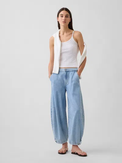 Gap Mid Rise Ultrasoft Horseshoe Jeans In White