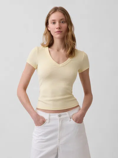 Gap Modern V-neck T-shirt In Yellow