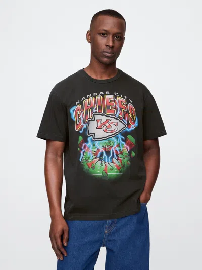 Gap Nfl Kansas City Chiefs Graphic T-shirt In Black