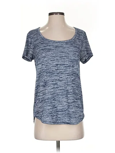 Pre-owned Gap Outlet Active T-shirt In Blue