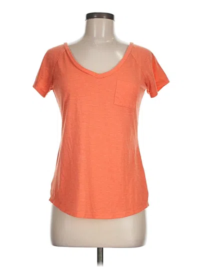 Pre-owned Gap Outlet Active T-shirt In Orange