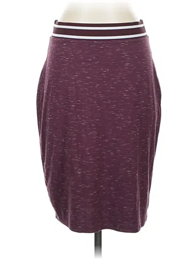 Pre-owned Gap Outlet Casual Skirt In Burgundy