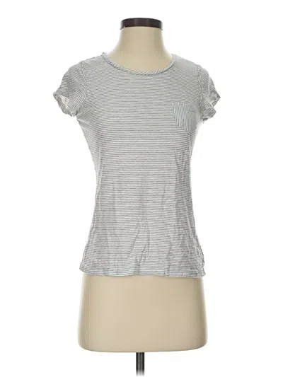 Pre-owned Gap Outlet Short Sleeve T-shirt In Gray