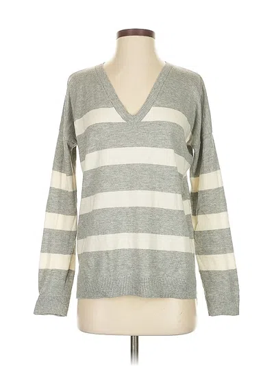 Pre-owned Gap Pullover Sweater In Gray