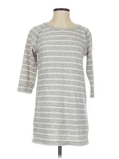 Pre-owned Gap Pullover Sweater In Silver