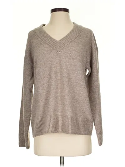 Pre-owned Gap Pullover Sweater In Tan