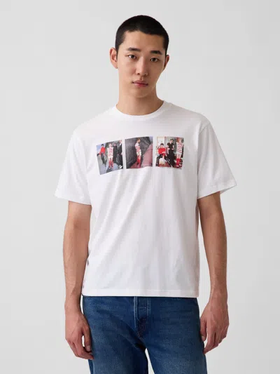 Gap Relaxed Graphic T-shirt In Off White