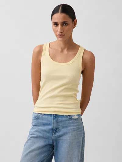 Gap Rib Scoop Tank Top In Yellow