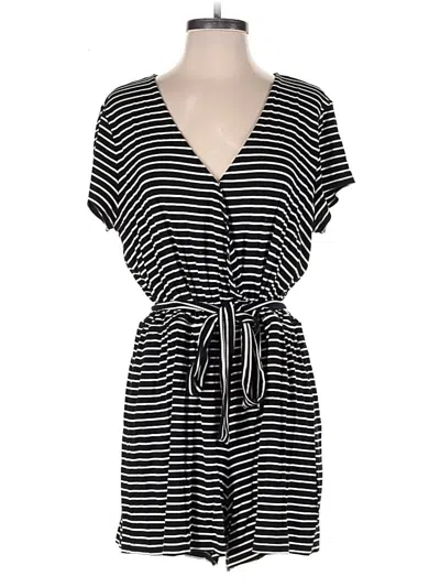 Pre-owned Gap Romper In Black