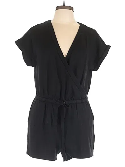 Pre-owned Gap Romper In Black